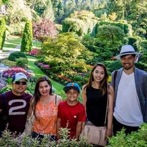 Meet your Posher, Cristina charles